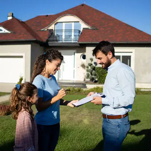 Contract Signing For Home Sale Sq 1 Compressed